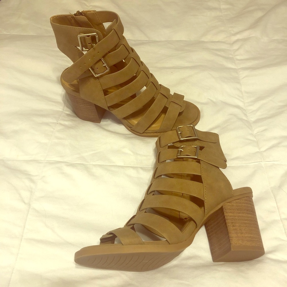 Tan Open Toe Caged Heel